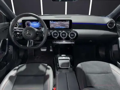 Mercedes-Benz Clase A 2025 · foto 9