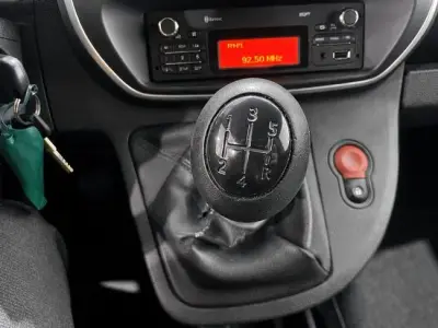 Renault Kangoo 2020 · foto 19