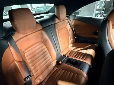 Mercedes-Benz Clase C 2018 · foto 9