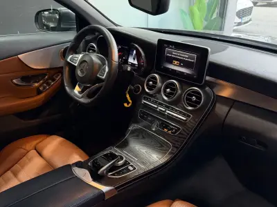 Mercedes-Benz Clase C 2018 · foto 6
