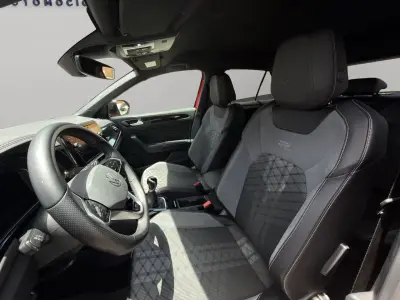 Volkswagen T-Roc 2022 · foto 8