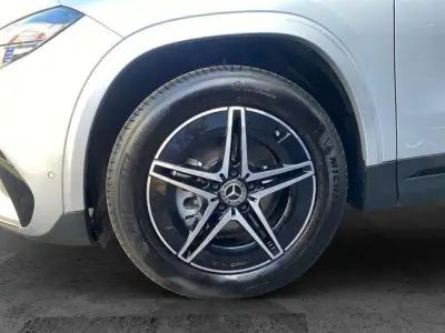 Mercedes-Benz EQA 2024 · foto 8