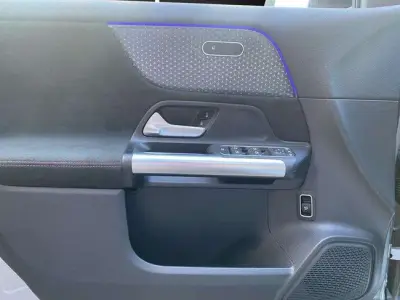 Mercedes-Benz EQA 2024 · foto 16