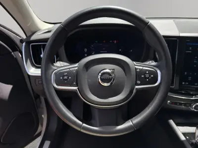 Volvo XC60 2024 · foto 14