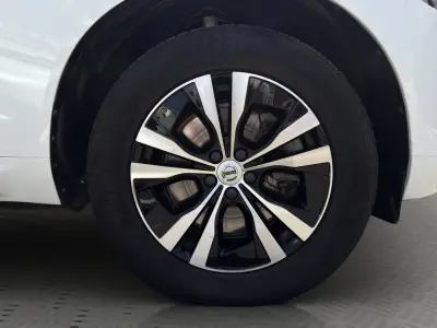 Volvo XC60 2024 · foto 8