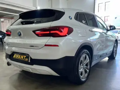 BMW X2 2021 · foto 9