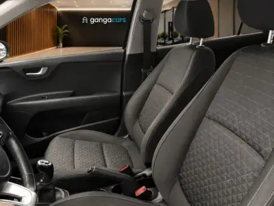 KIA Rio 2023 · foto 14