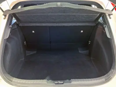 Toyota Corolla 2021 · foto 8