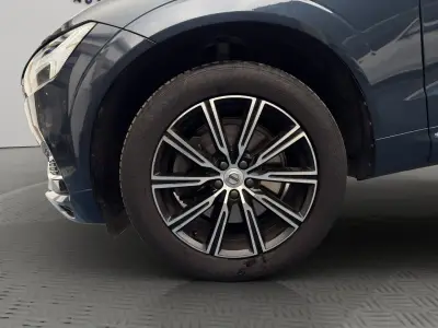 Volvo XC60 2021 · foto 9