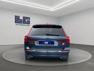 Volvo XC60 2021 · foto 6