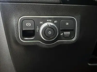 Mercedes-Benz Clase B 2022 · foto 13