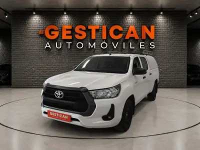 Toyota Hilux 2021 en Gran Canaria · CEC
