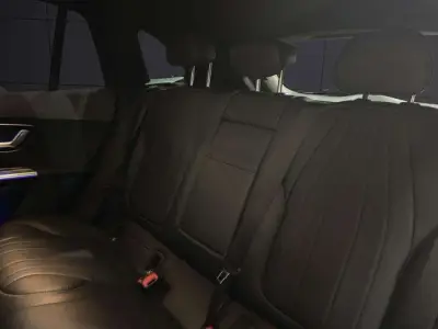 Mercedes-Benz EQE 2023 · foto 13