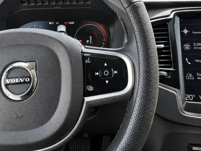 Volvo XC90 2020 · foto 12
