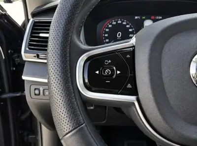 Volvo XC90 2020 · foto 10