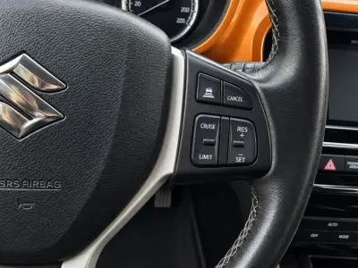 Suzuki Vitara 2016 · foto 8