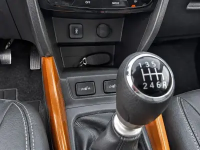 Suzuki Vitara 2016 · foto 13