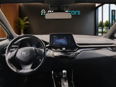 Toyota C-HR 2018 · foto 9