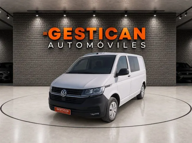 Volkswagen Transporter 2022 en 4 islas · CEC