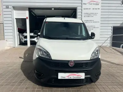 Fiat Doblò 2017 · foto 2