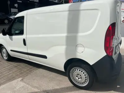 Fiat Doblò 2017 · foto 4