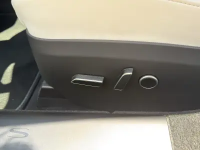 Tesla Model S 2023 · foto 14