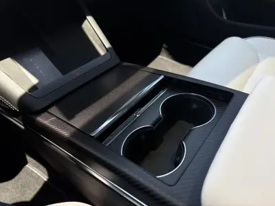 Tesla Model S 2023 · foto 9