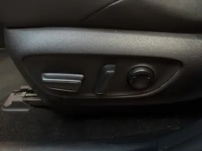 Toyota RAV4 2021 · foto 20