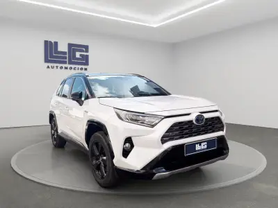 Toyota RAV4 2021 · foto 3