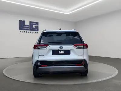 Toyota RAV4 2021 · foto 6