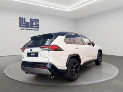 Toyota RAV4 2021 · foto 5