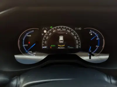 Toyota RAV4 2021 · foto 11