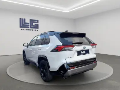 Toyota RAV4 2021 · foto 7