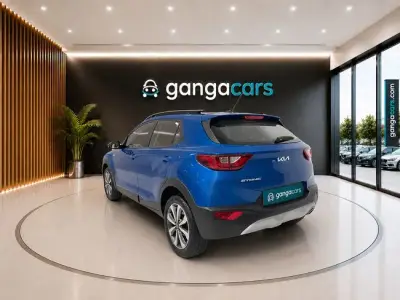KIA Stonic 2023 · foto 6