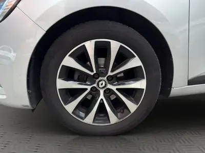 Renault Clio 2024 · foto 28