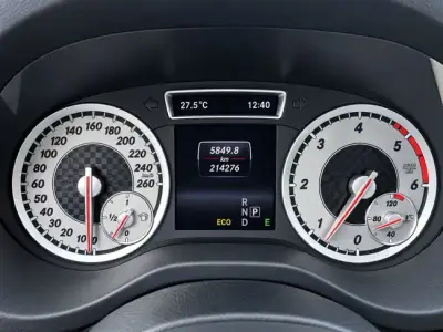 Mercedes-Benz Clase A 2014 · foto 16