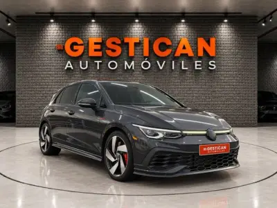 Volkswagen Golf 2023 · foto 4