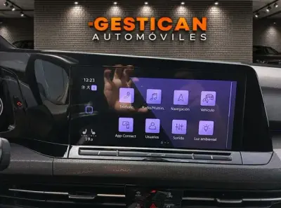 Volkswagen Golf 2023 · foto 16