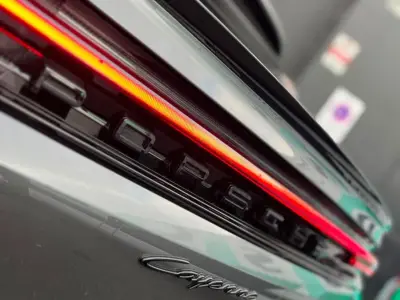 Porsche Cayenne Coupe 2024 · foto 6