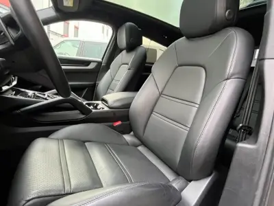 Porsche Cayenne Coupe 2024 · foto 9