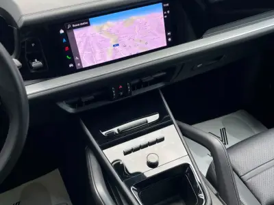 Porsche Cayenne Coupe 2024 · foto 15