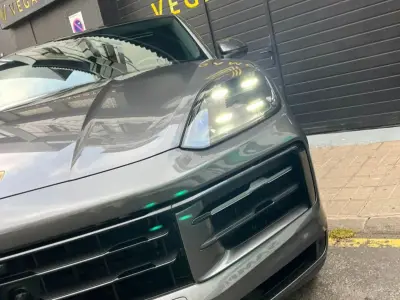 Porsche Cayenne Coupe 2024 · foto 4