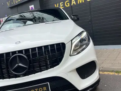Mercedes-Benz GLE Coupe 2015 · foto 4