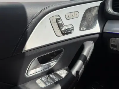 Mercedes-Benz GLE 2022 · foto 14