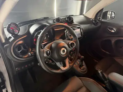 Smart fortwo 2018 · foto 11