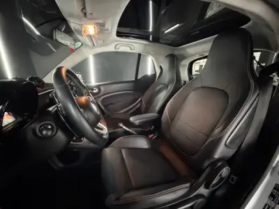 Smart fortwo 2018 · foto 8