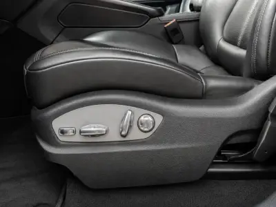 Porsche Macan 2024 · foto 17