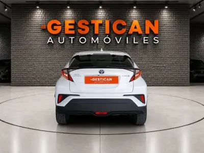 Toyota C-HR 2022 · foto 6