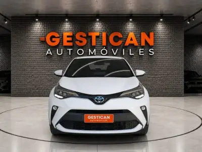 Toyota C-HR 2022 · foto 3