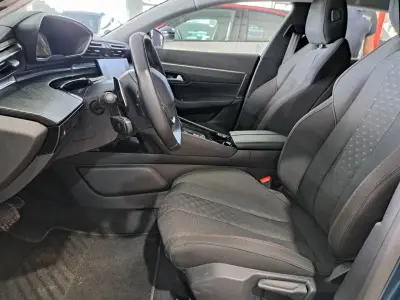Peugeot 508 2021 · foto 10